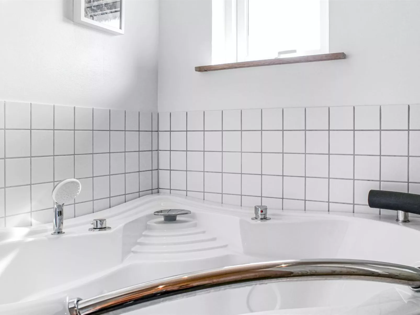 "Swale" - 500m from the sea - Binnen