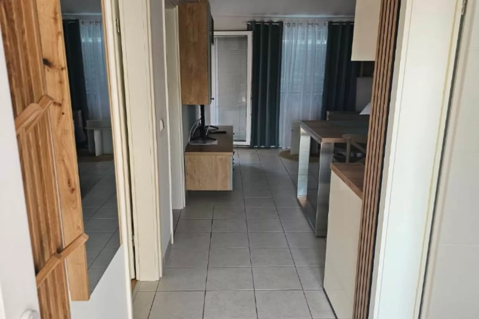 Apartment M&VALENTIN - Two Bedroom Apartment with Terrace - Binnen