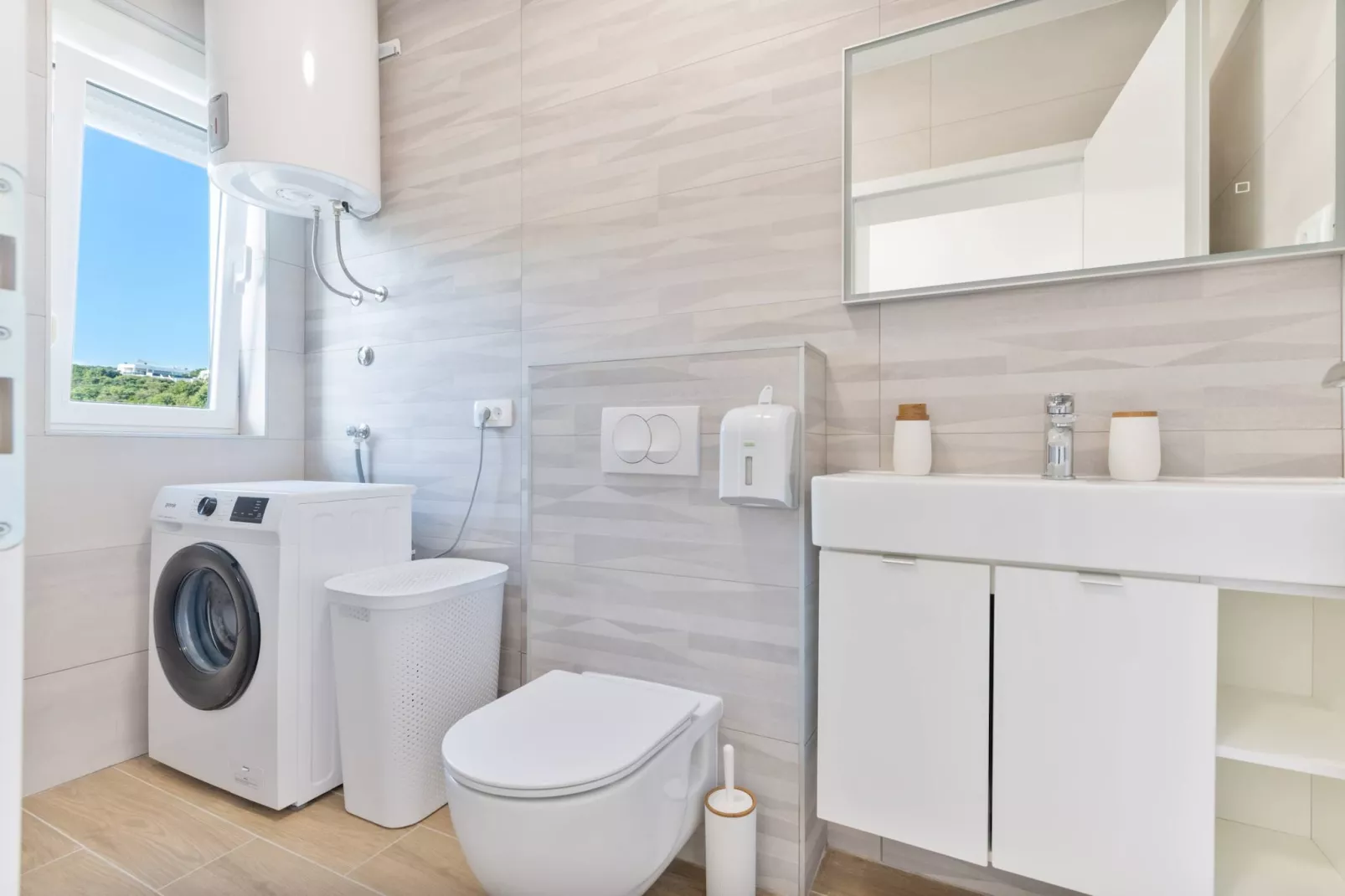 Luxury Living at Horizon Retreat - Three Bedroom Apartment (owner Central S1) - Badkamer