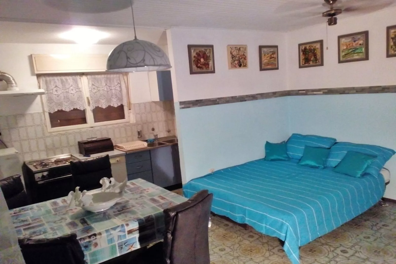 Lovely Apartments Near the Sea - One Bedroom Apartment with Balcony - Slaapkamer