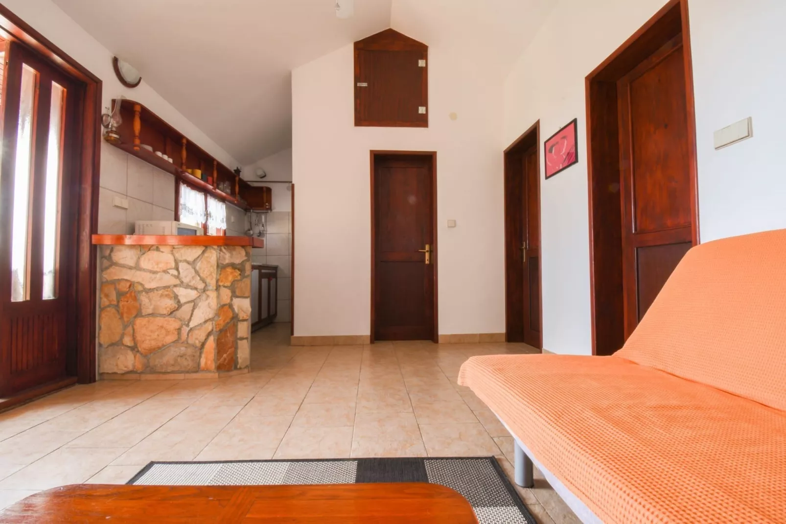 Apartment Kostanjevac - Two Bedroom Apartment with Terrace and Sea View - Binnen