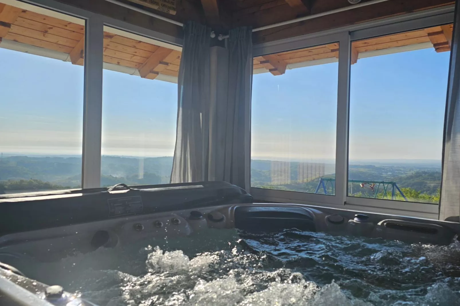 Villa Cerina - Three Bedorom Villa with Outdoor Swimming Pool - Spa