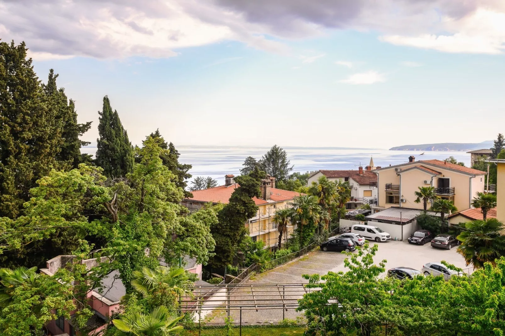 Charming Lovran Apartments with Wonderful Sea View - Two Bedroom Apartment - Buitenlucht