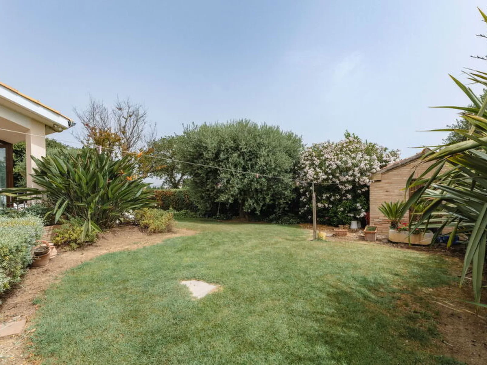 Cyca Holiday Home - Buiten