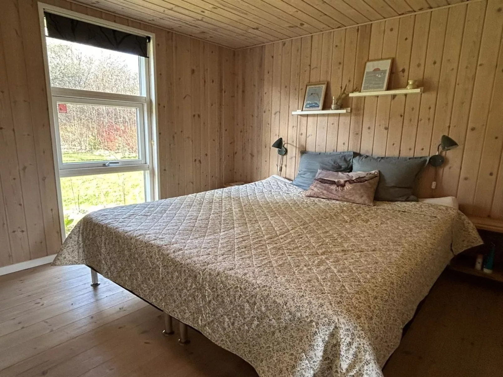 "Swale" - 500m from the sea - Binnen