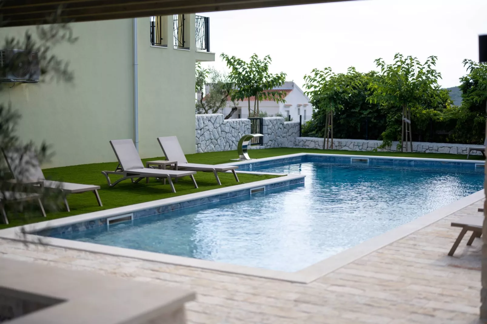 Luxury Living at Horizon Retreat - Comfort Three Bedroom Apartment (owner Central S8) - Zwembad