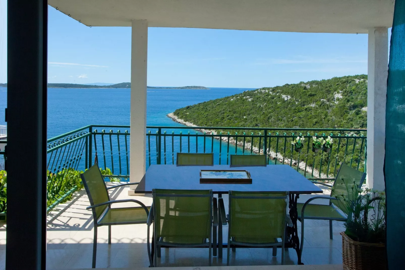 Wonderful Visinisce Apartments with Terrace and Sea Views - Standard Three Bedroom Apartment (Owner 2) - Terras