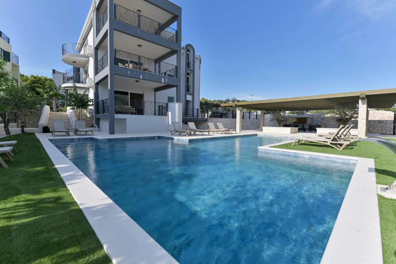 Luxury Living at Horizon Retreat - Three Bedroom Apartment (owner Central S1) - Zwembad