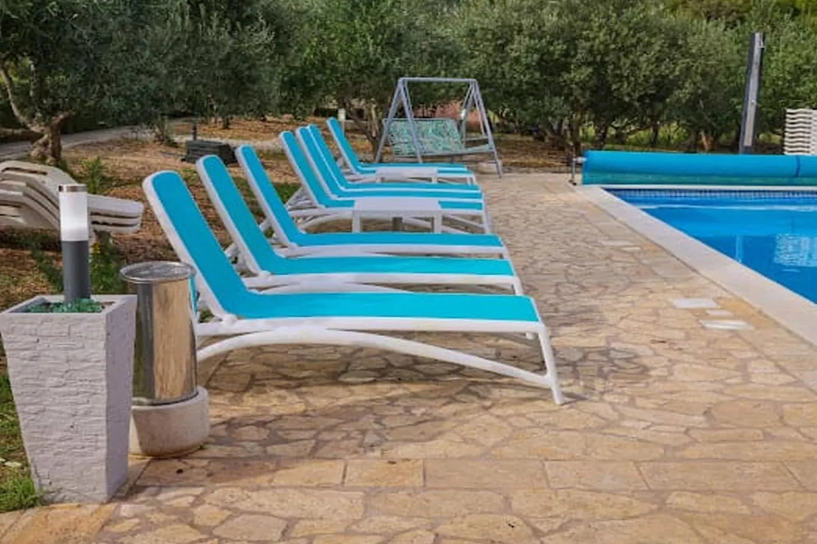 Exclusive Elegant Villa with Pool in Kastel Novi - Seven Bedroom Villa with Pool - Zwembad