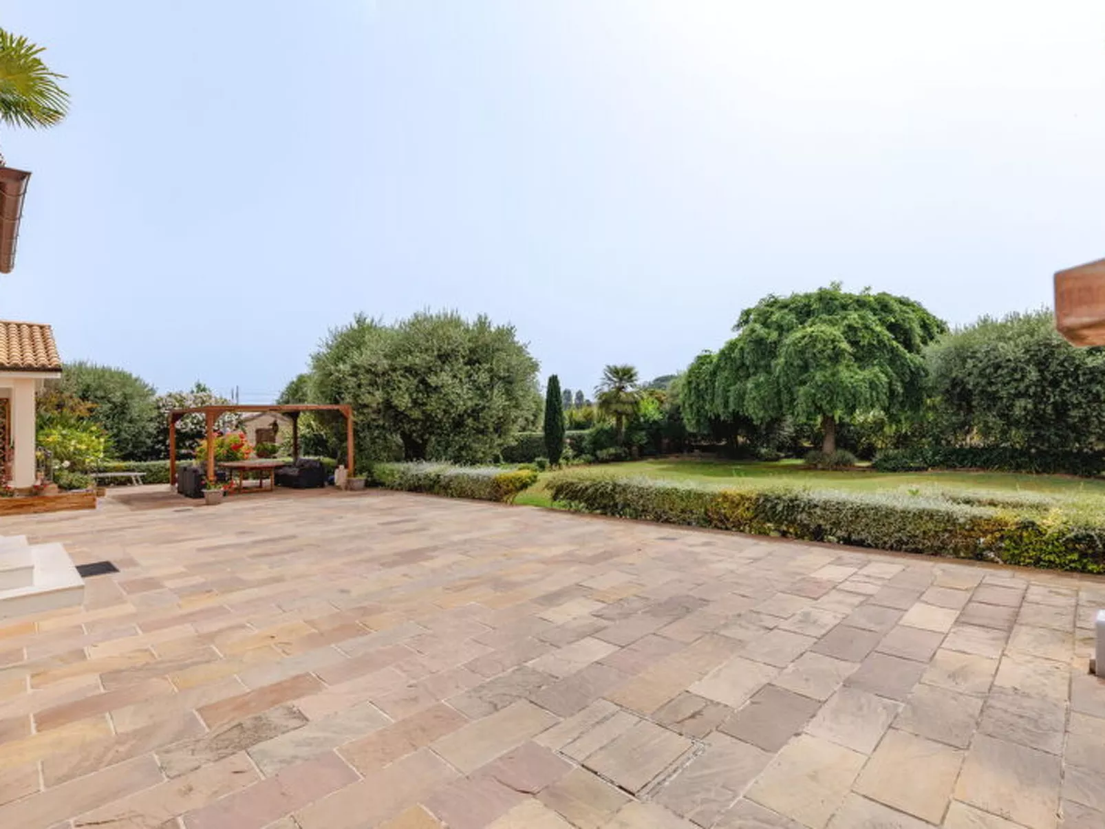 Cyca Holiday Home - Buiten