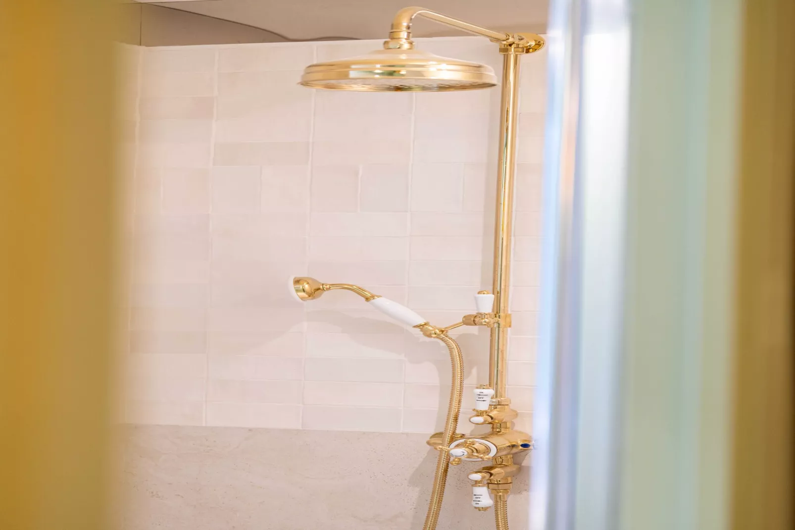 FM-42-MONTFLEURY - Niet-getagd