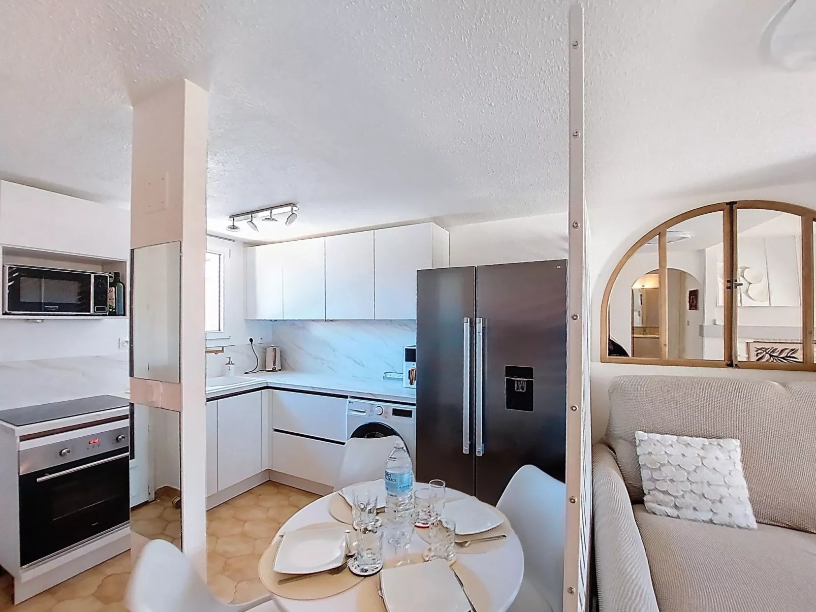 Le Mas des Oliviers - Binnen