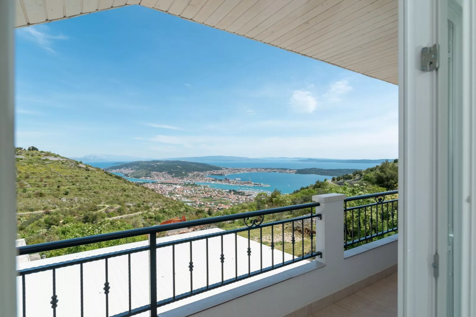 Three Bedroom Villa - Terras