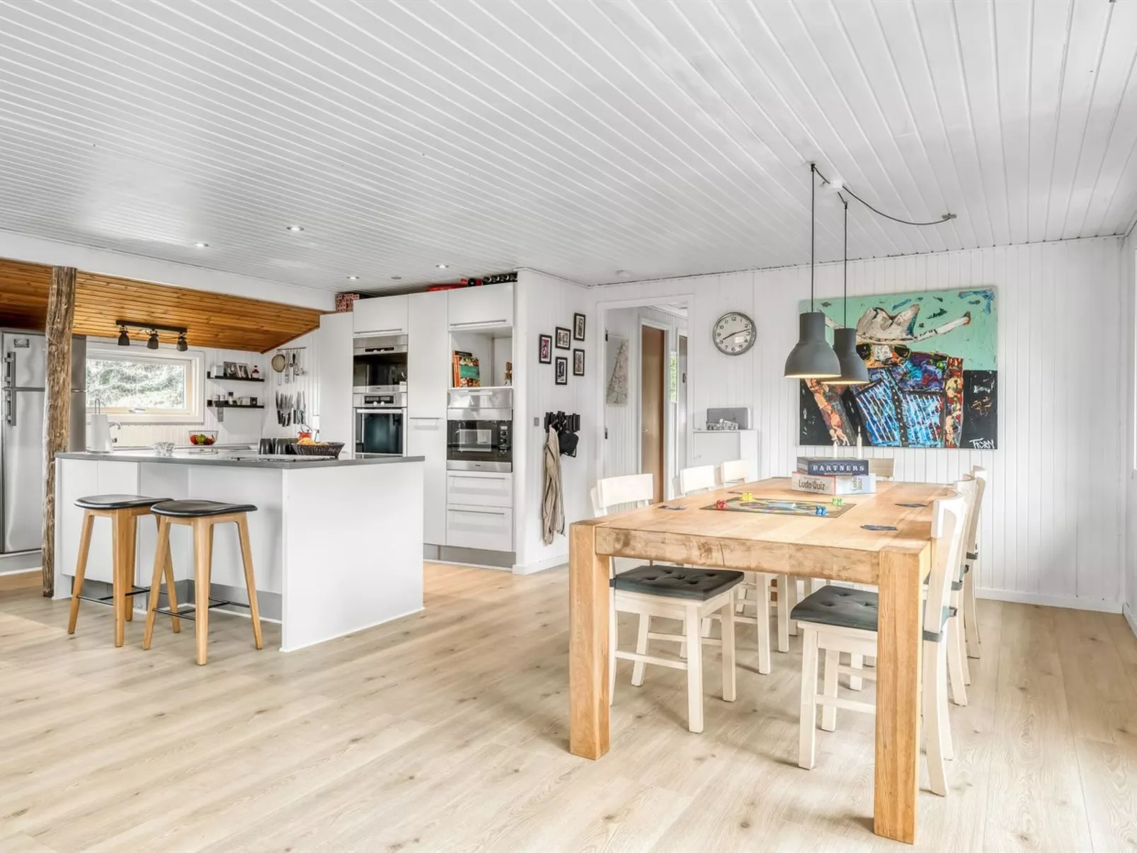 "Druscilla" - 650m from the sea