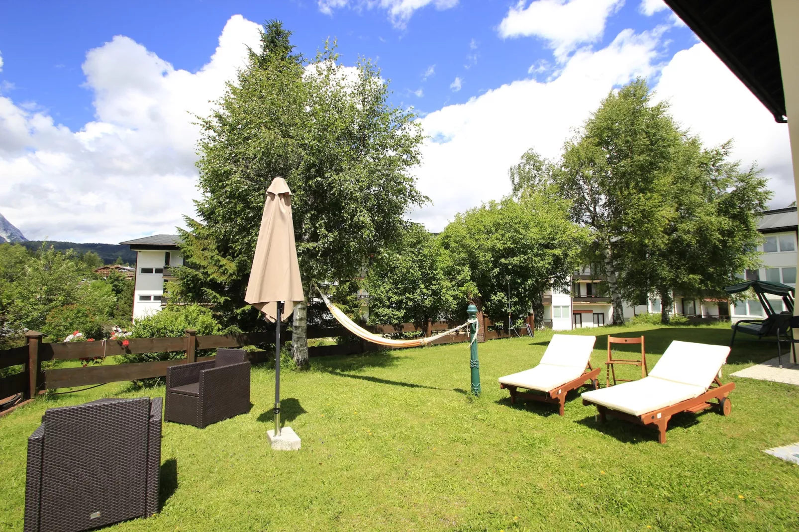 Menardi D - Tuinen zomer