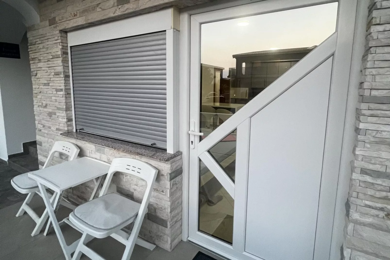 Apartment Lavaran 2 - Terrasbalkon