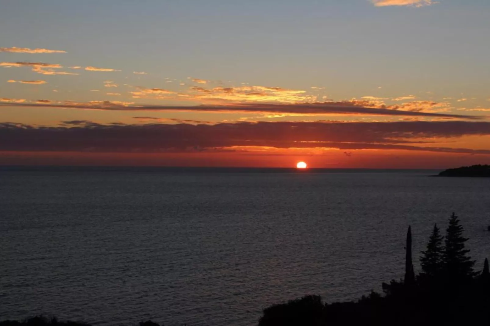 Villa Samba -  Luxury One-Bedroom Apartment with Balcony and Sea View - Sfeer