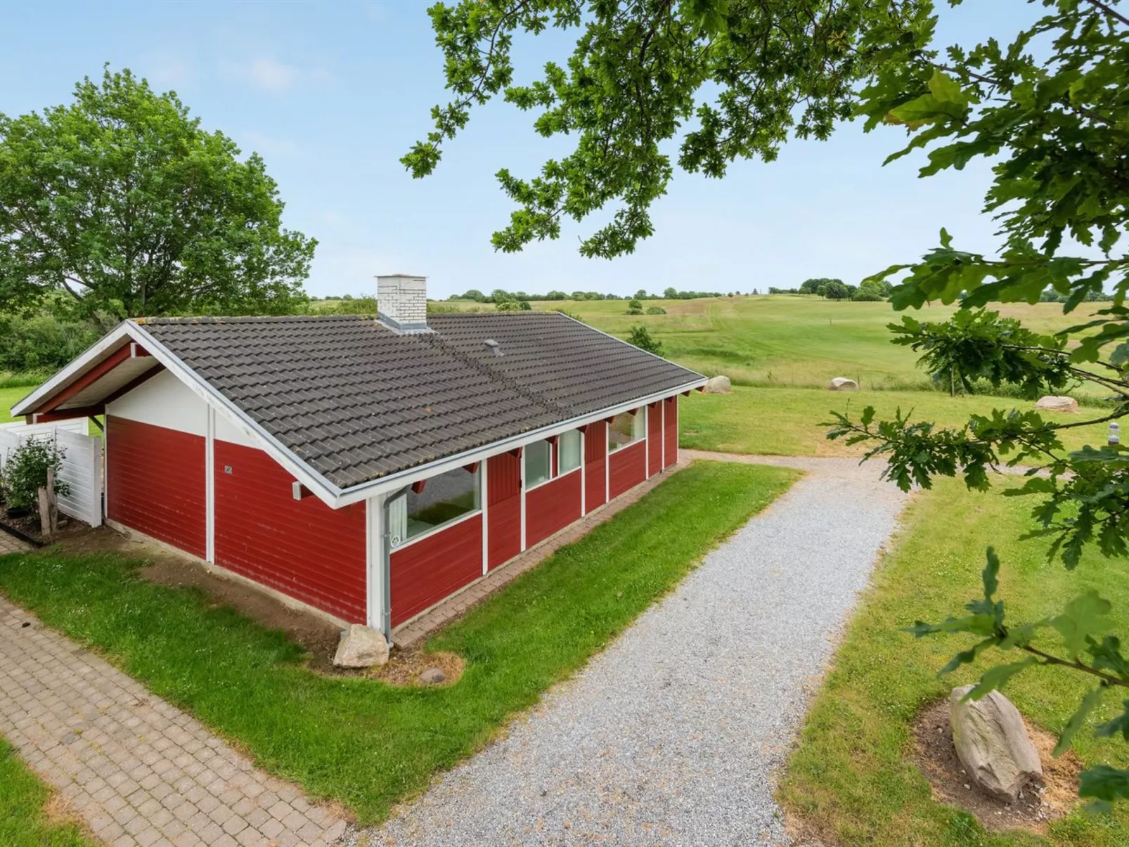 "Ditte" - 300m from the sea - Buiten