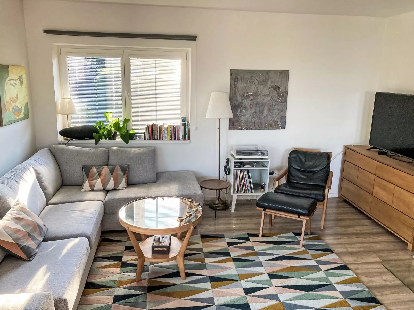 Hillside View - Binnen