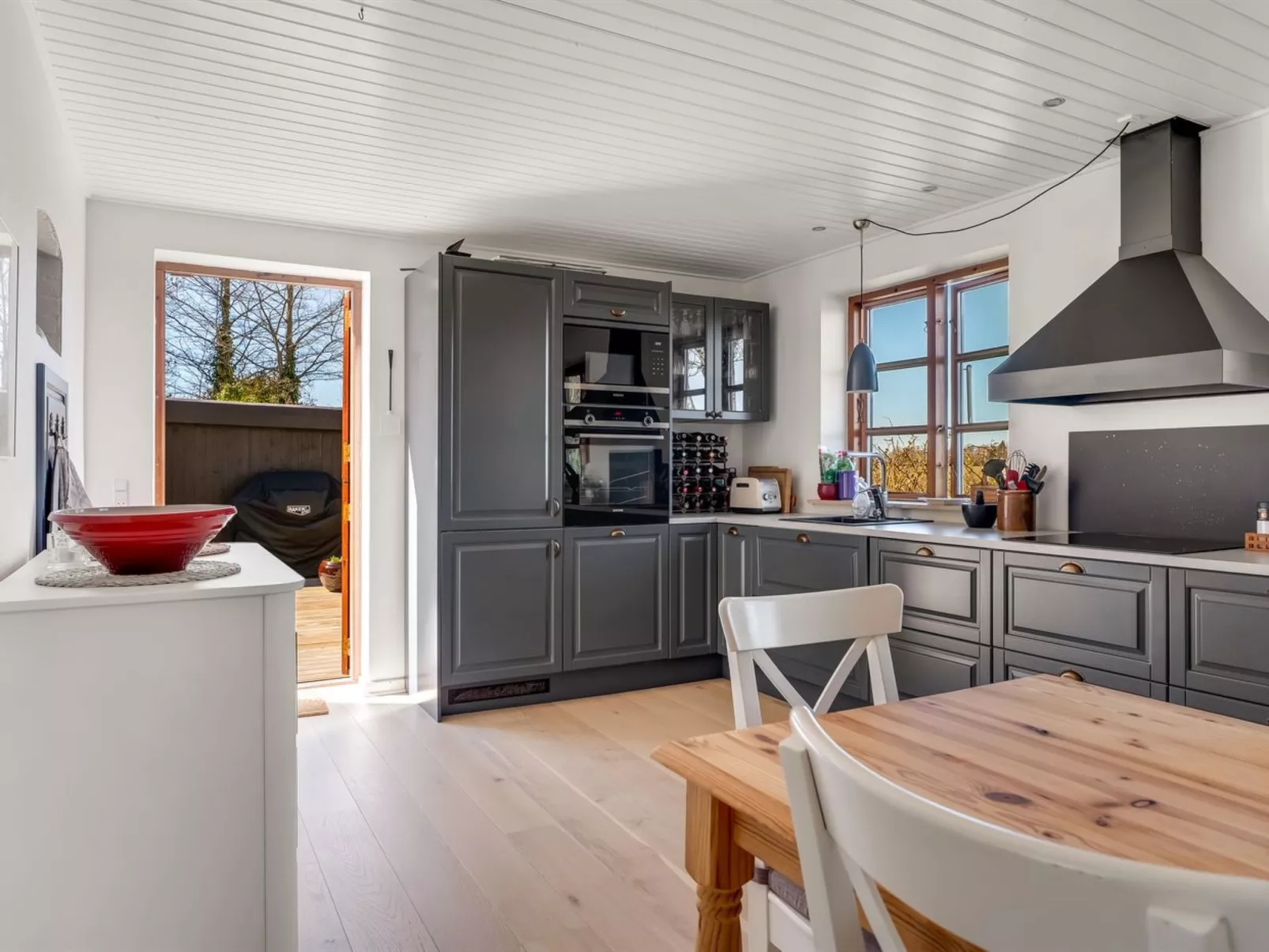 "Fausta" - 2km from the sea - Binnen