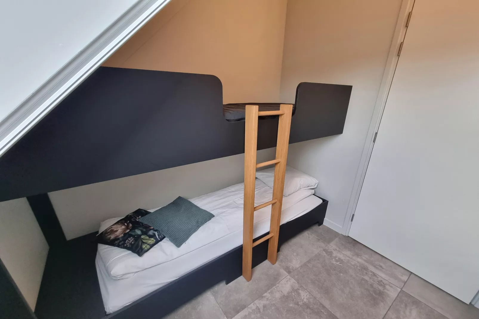 Watervilla Njoggen - Slaapkamer