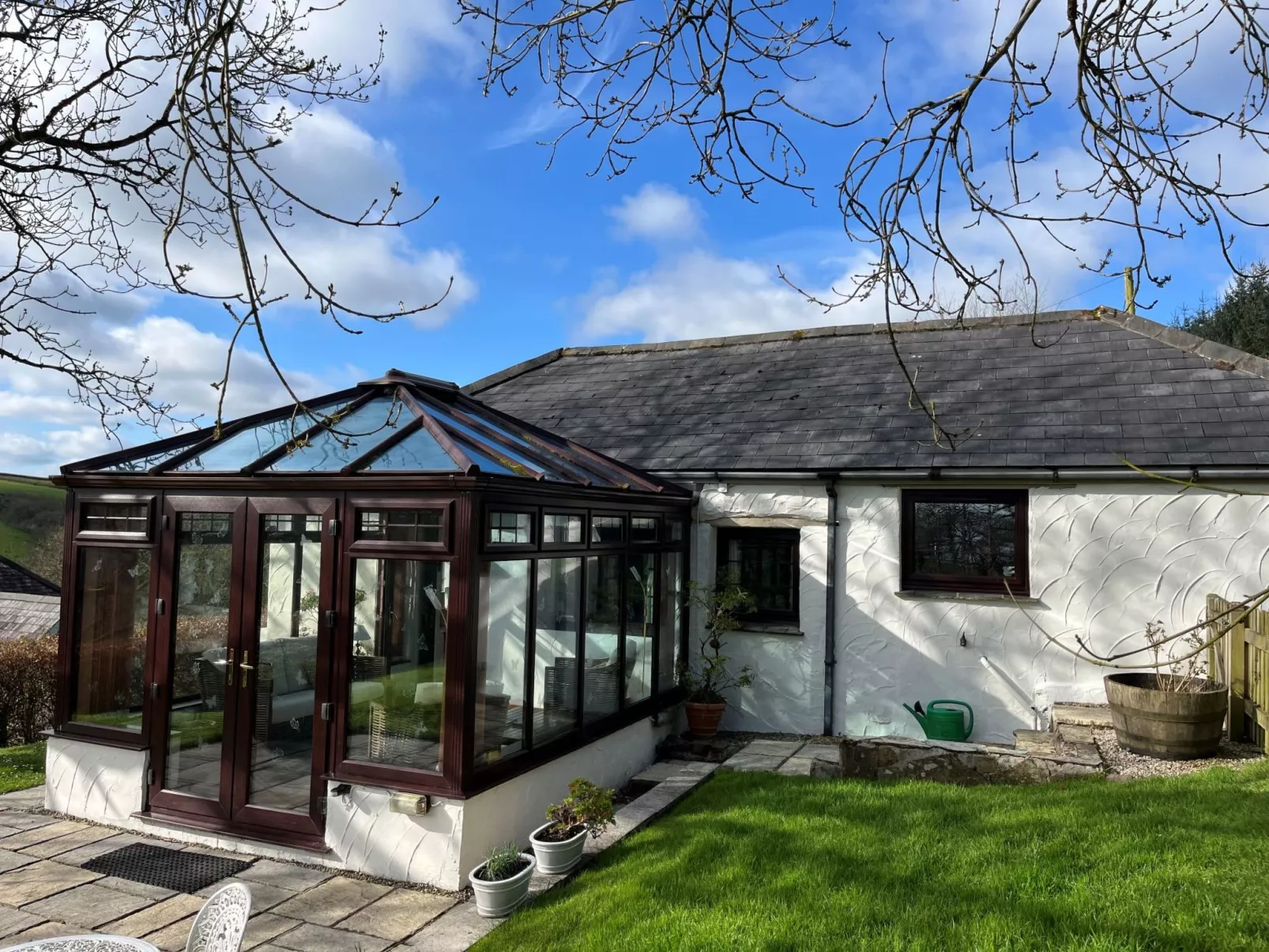 Hartland Hideaways - Buiten