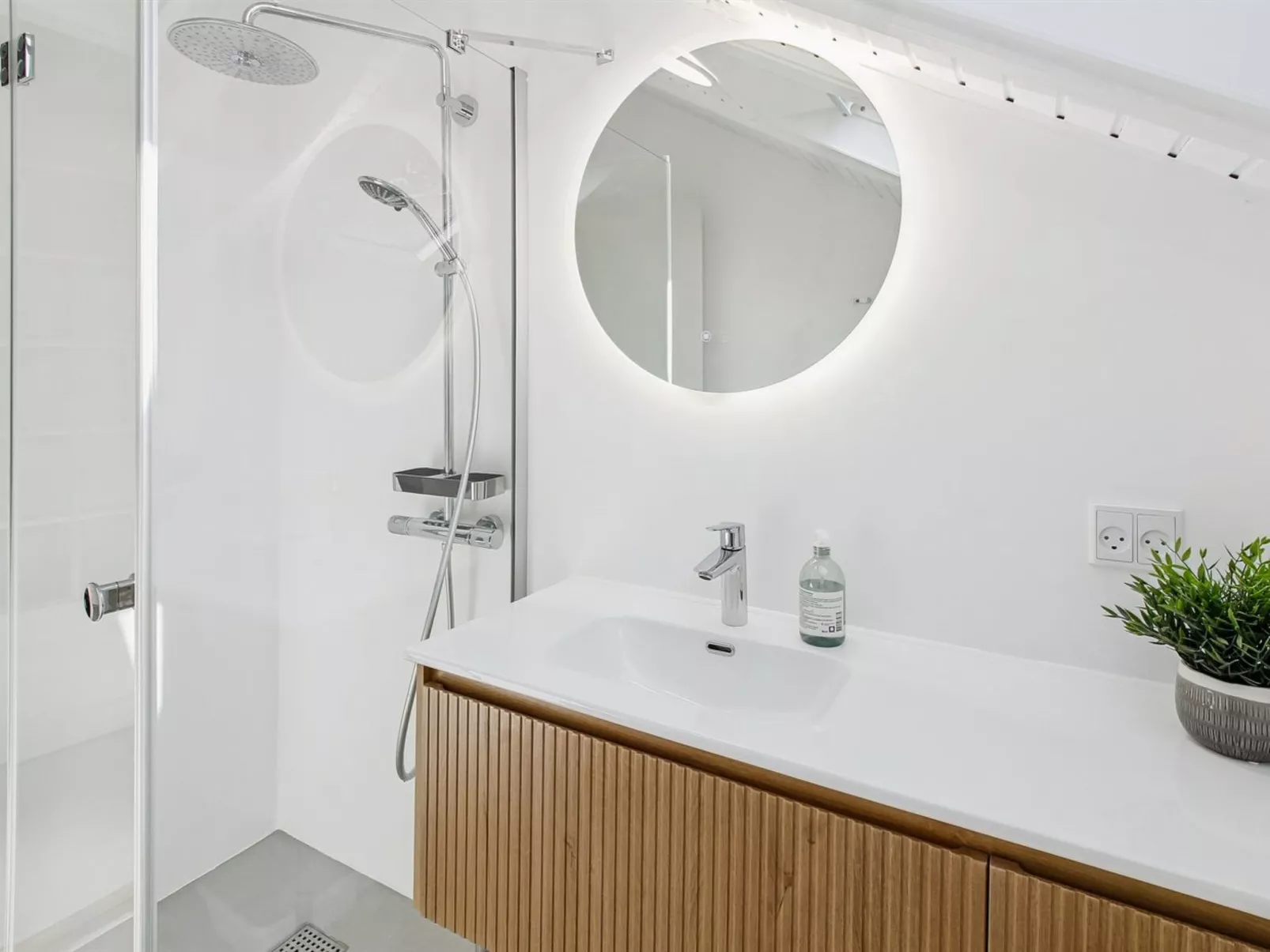 "Alfwin" - 3km from the sea - Binnen