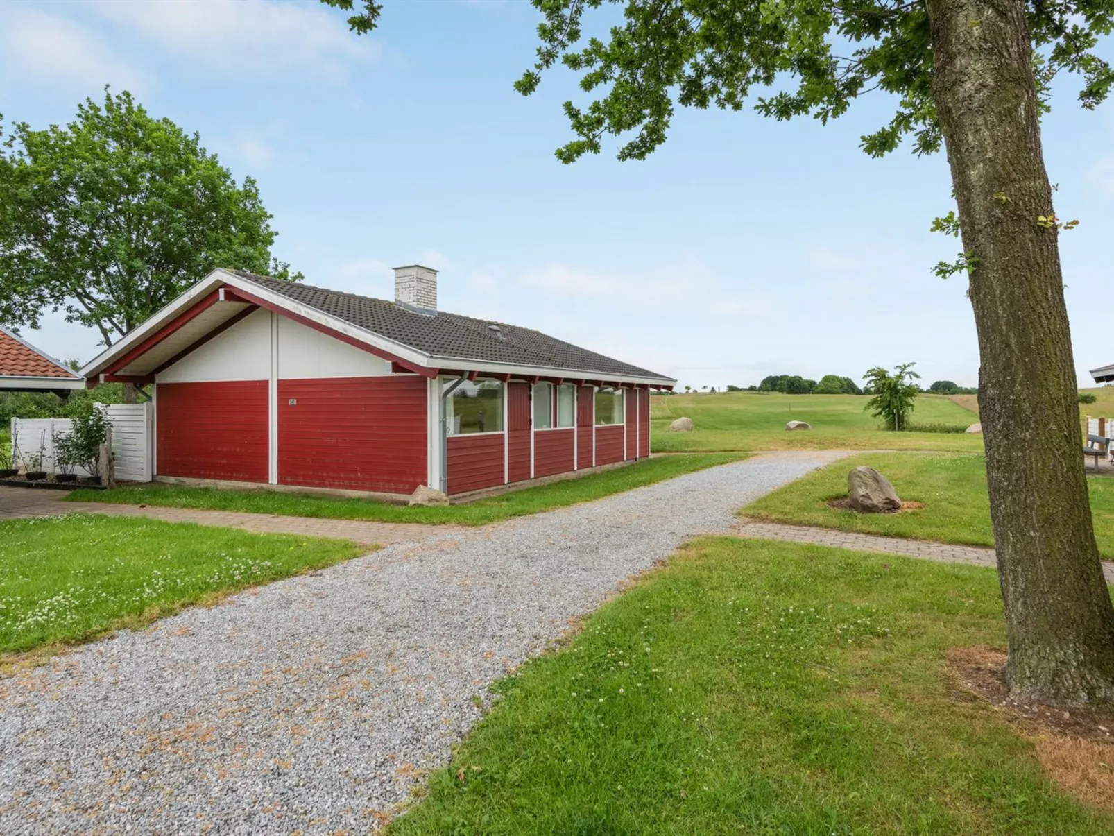 "Ditte" - 300m from the sea - Buiten