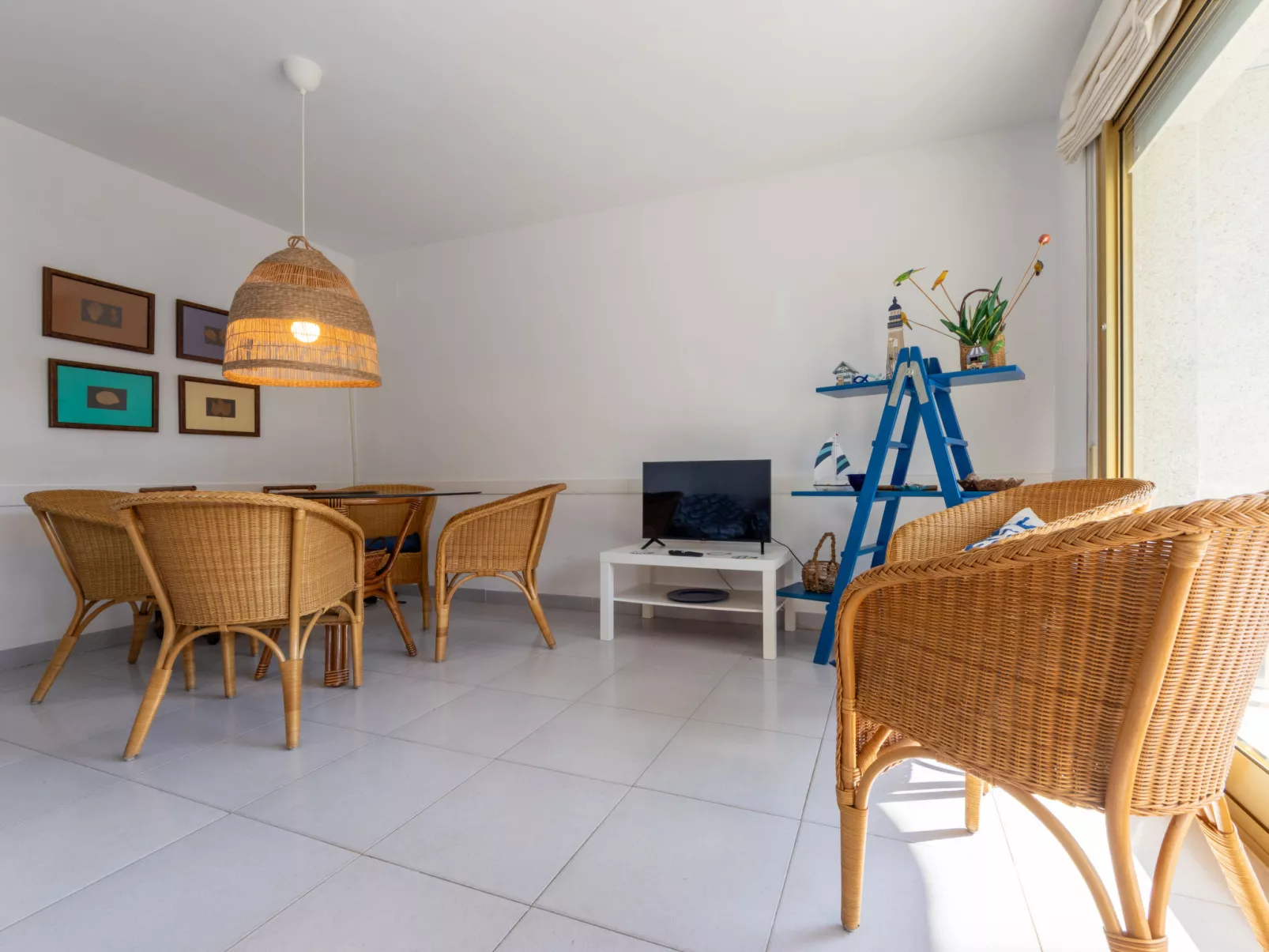 Cambrils Park B - Binnen