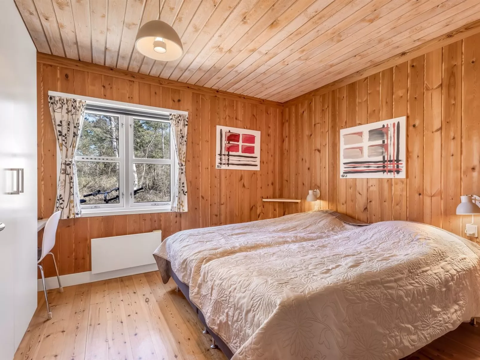 "Eivi" - 200m from the sea - Binnen