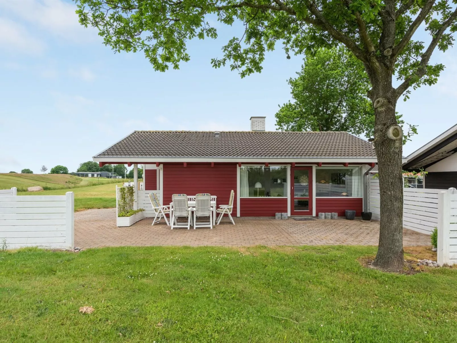 "Ditte" - 300m from the sea - Buiten