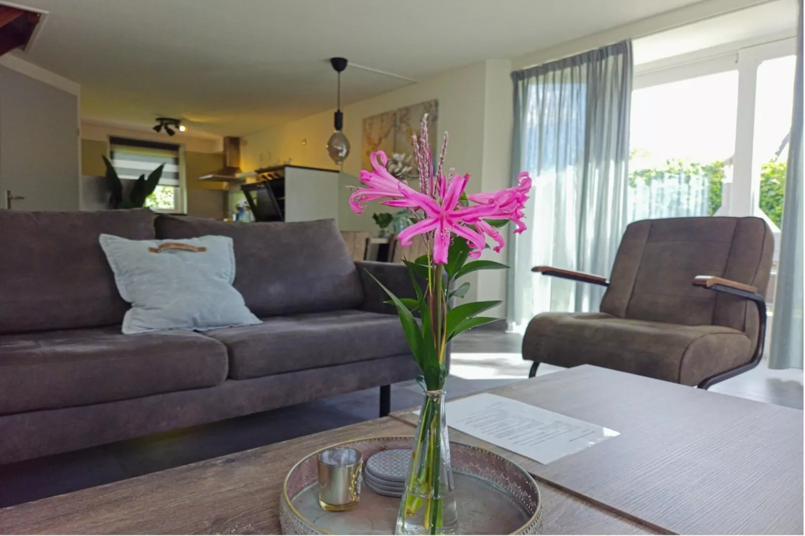Bungalow 4-persoons (2 slaapkamers) - Woonkamer