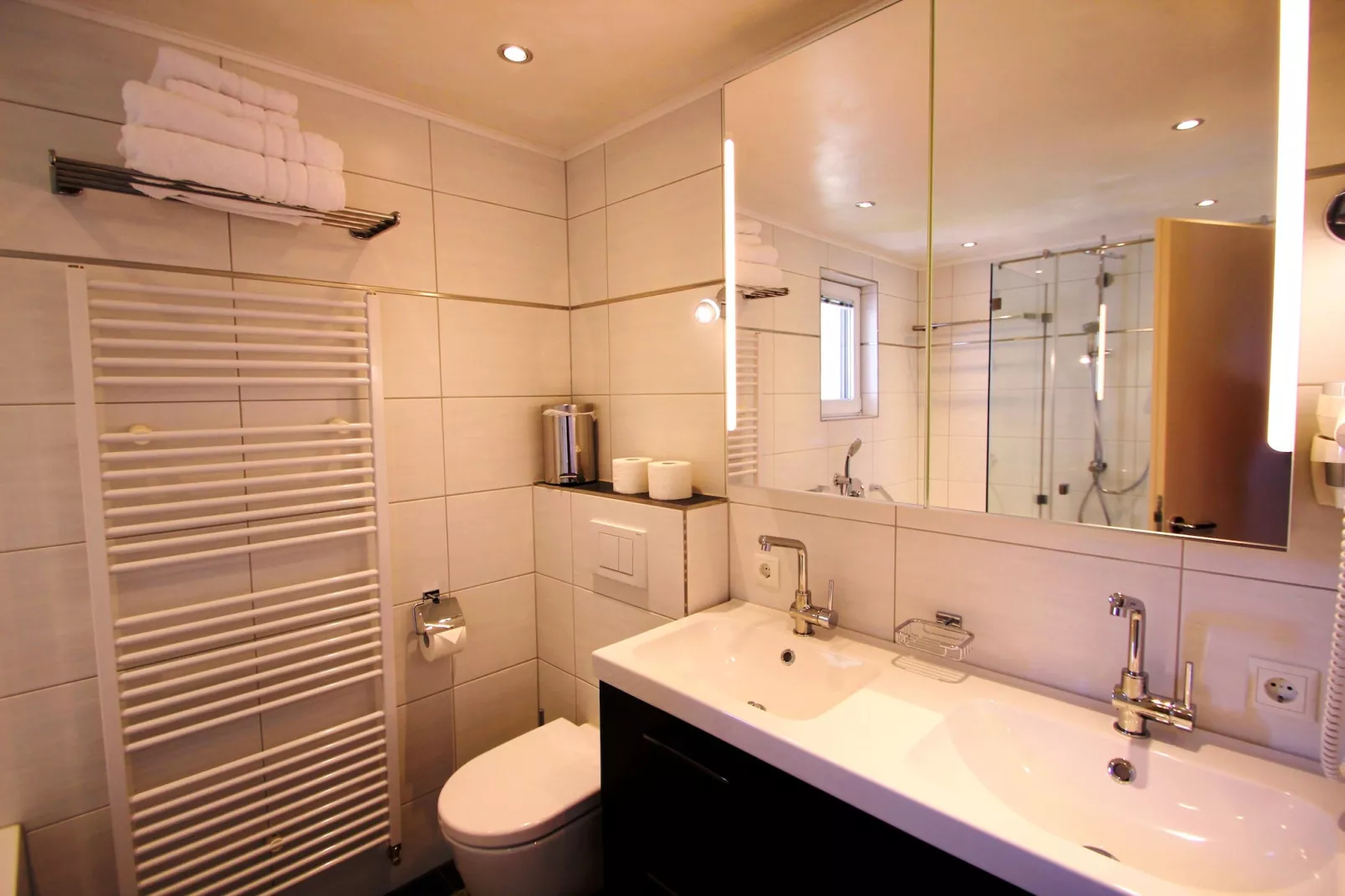 Menardi A - Badkamer