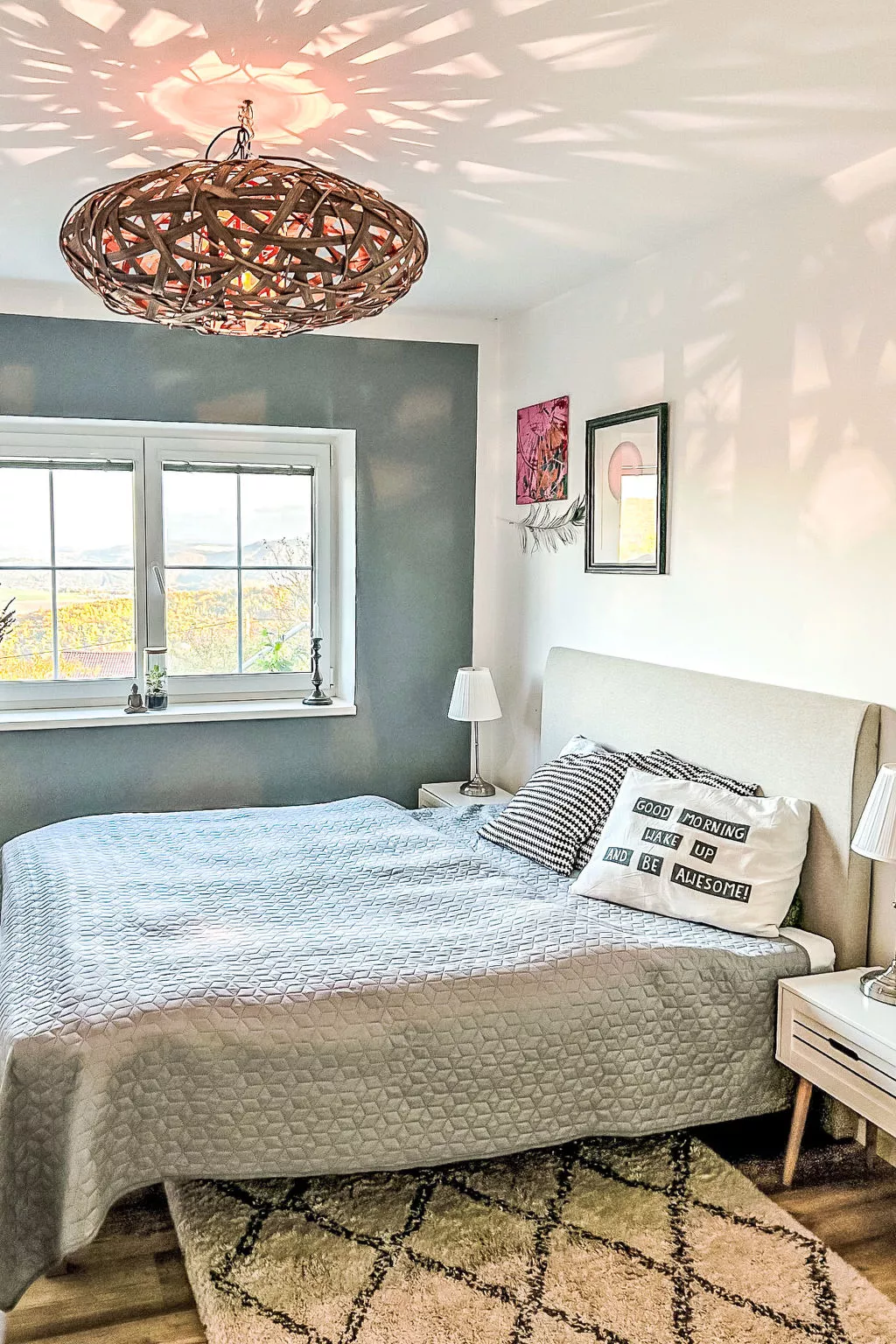 Hillside View - Binnen