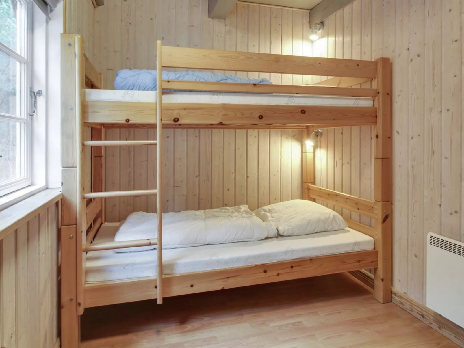 "Volmar" - 3.5km from the sea - Binnen