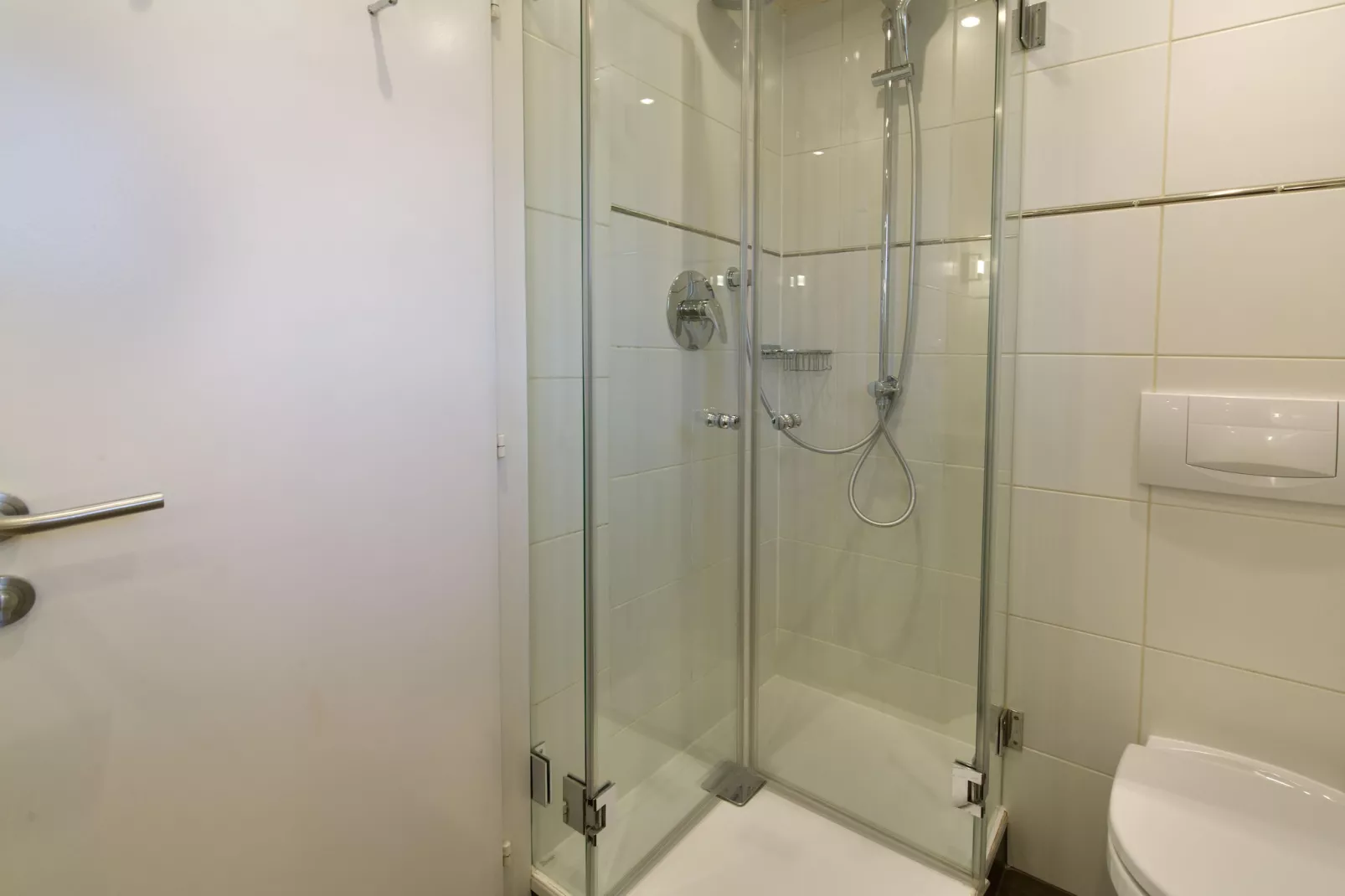 Menardi B - Badkamer