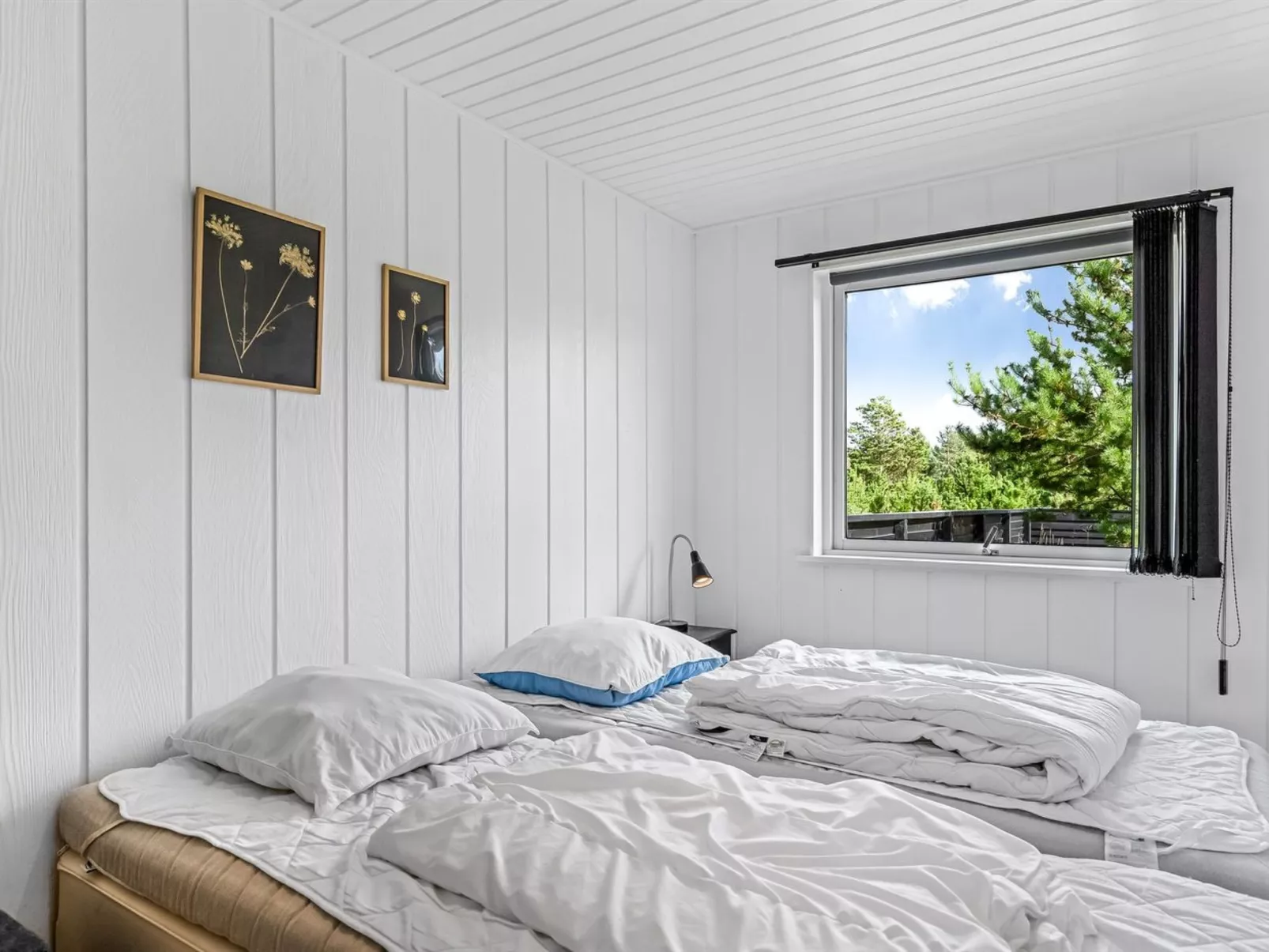 "Josina" - 1.3km from the sea - Binnen