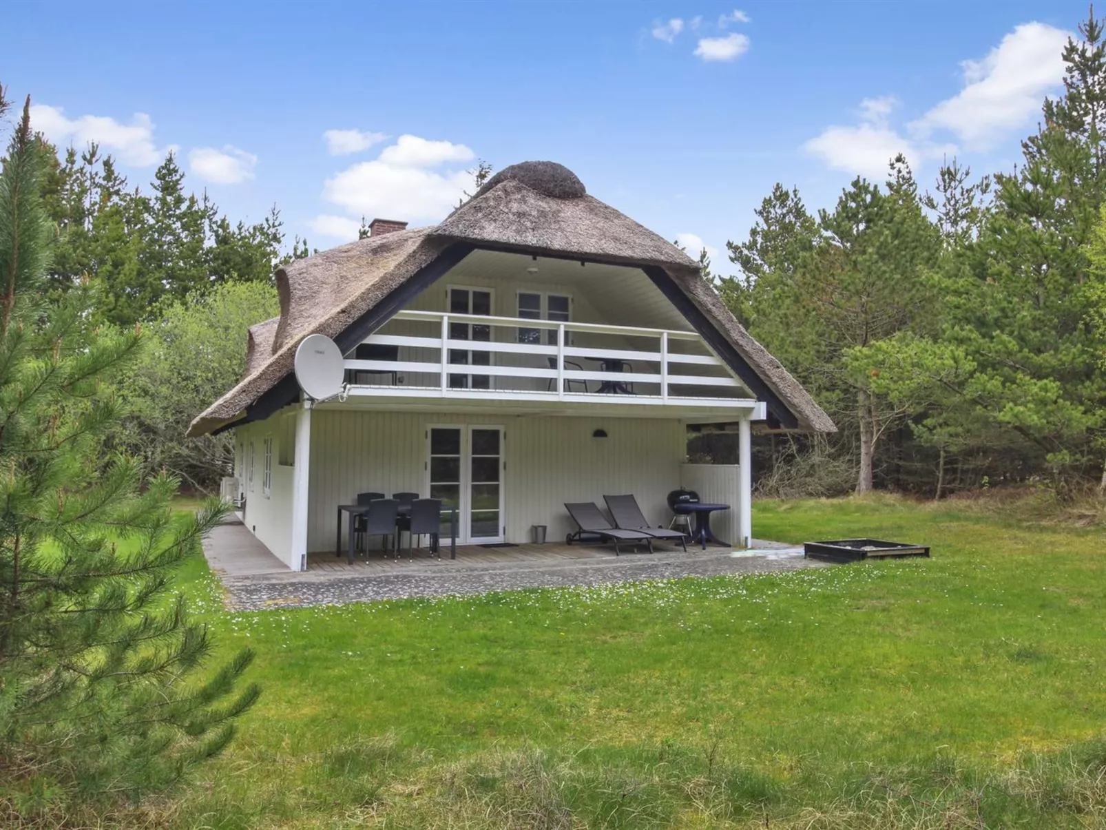 "Volmar" - 3.5km from the sea - Buiten