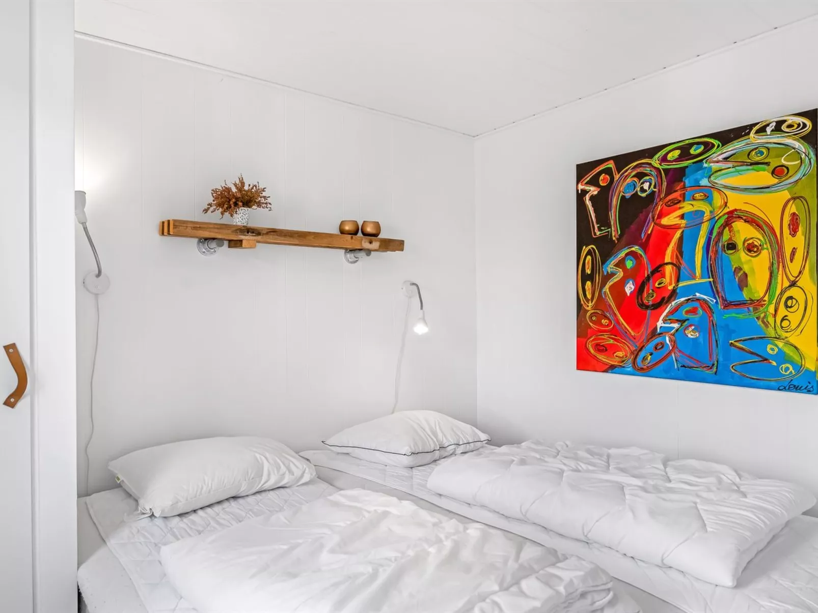 "Josina" - 1.3km from the sea - Binnen