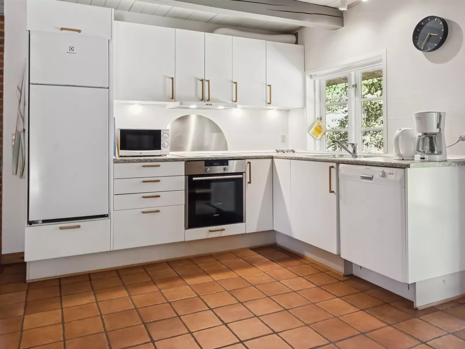 "Volmar" - 3.5km from the sea - Binnen