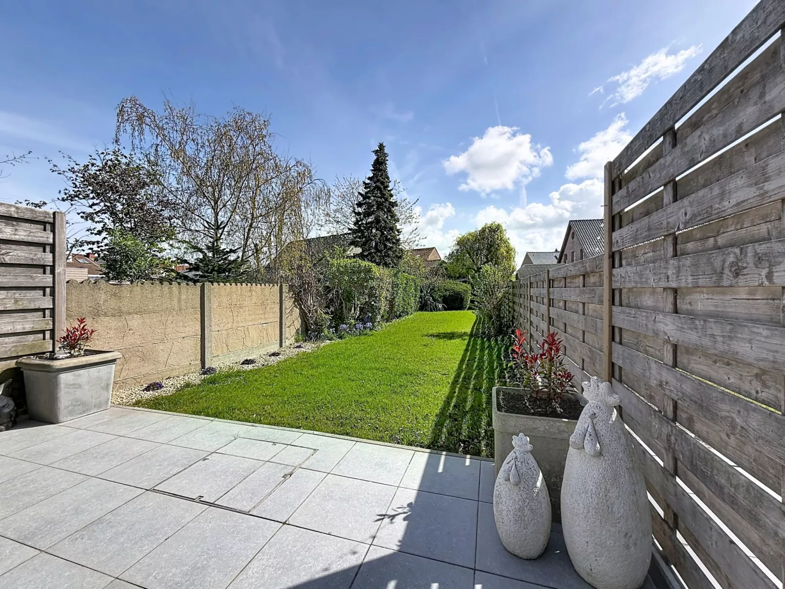 Stella Maris with garage and garden - Buiten