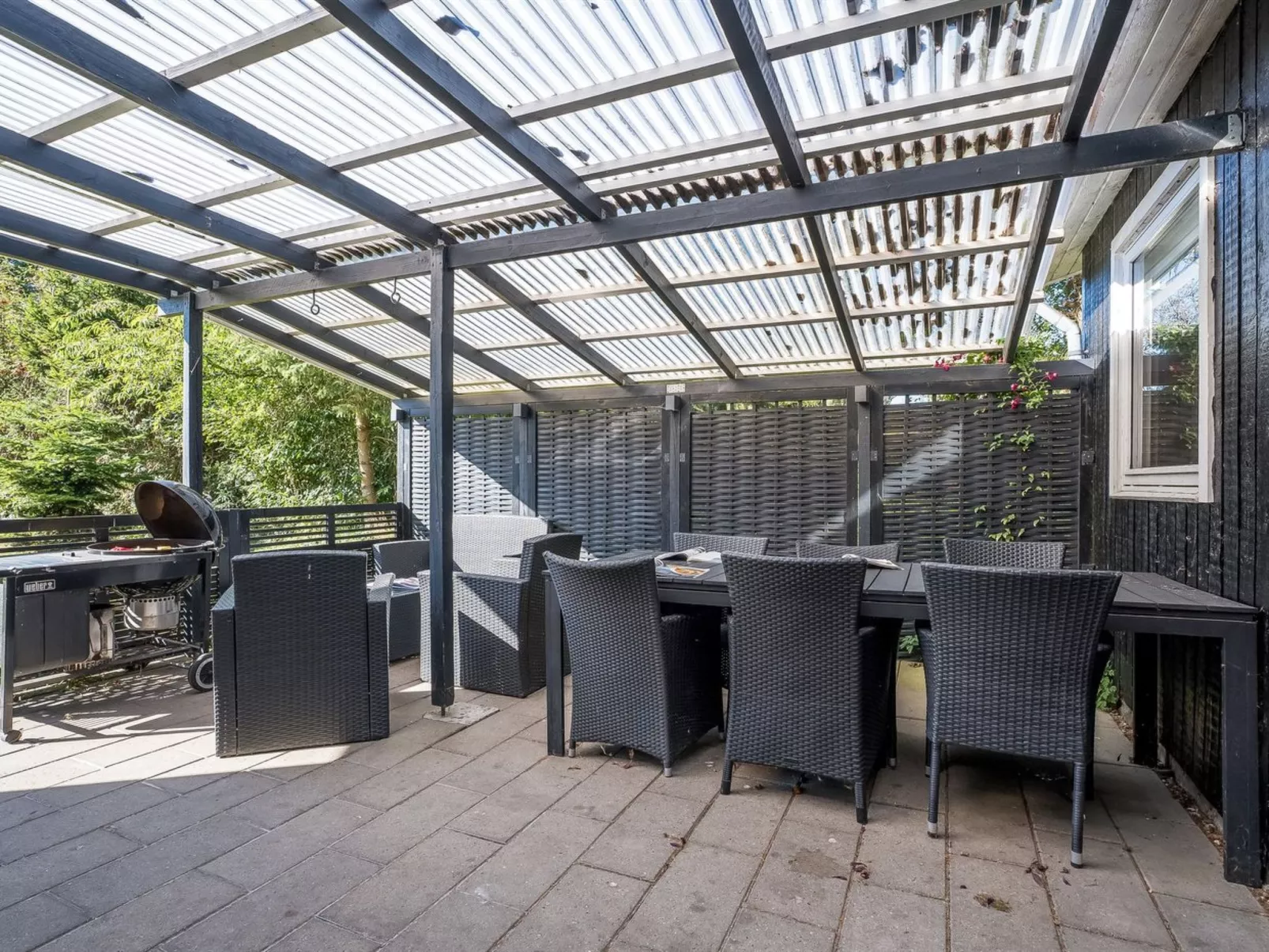 "Dali" - 200m from the sea - Buiten