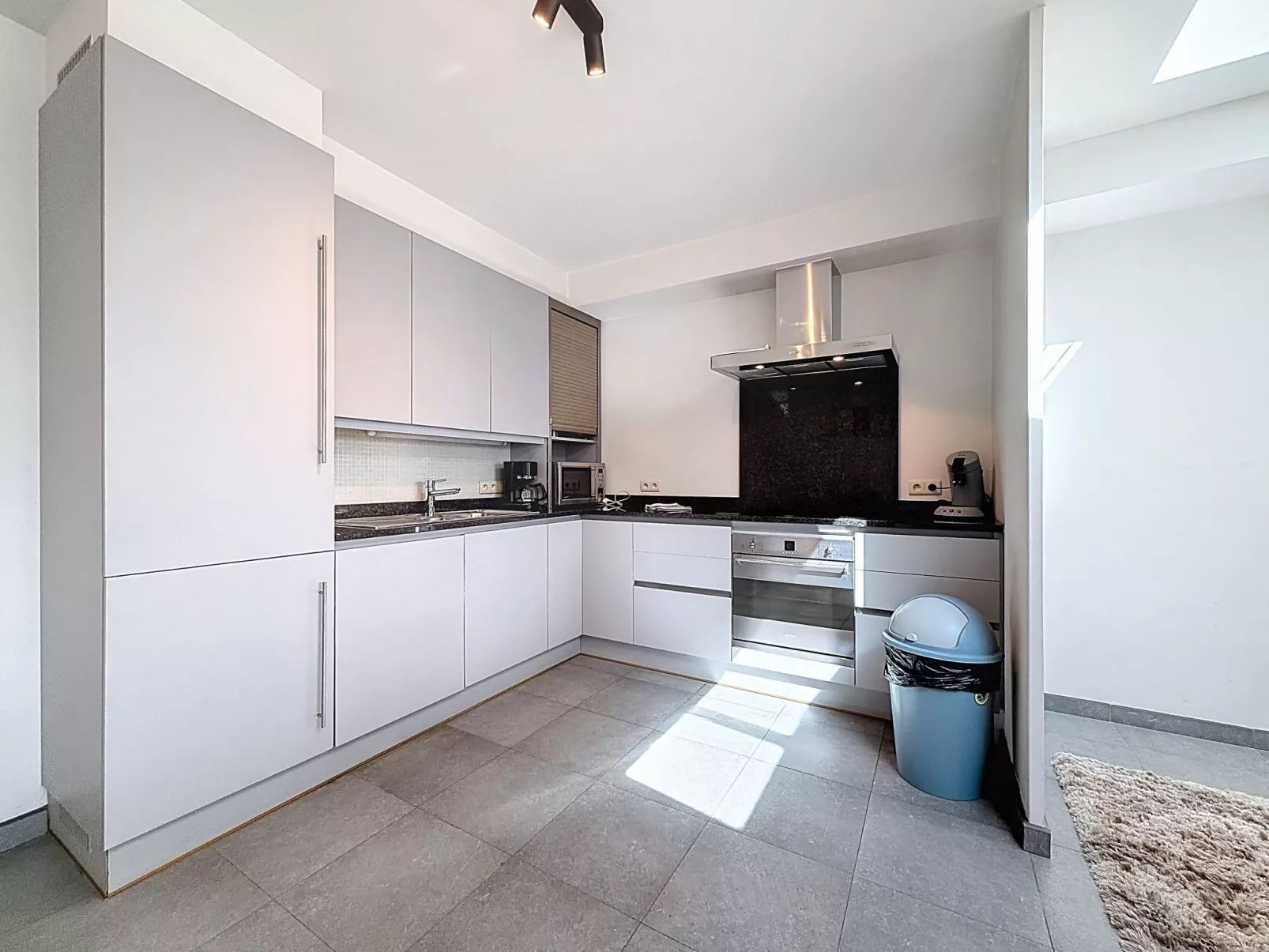 Stella Maris with garage and garden - Binnen