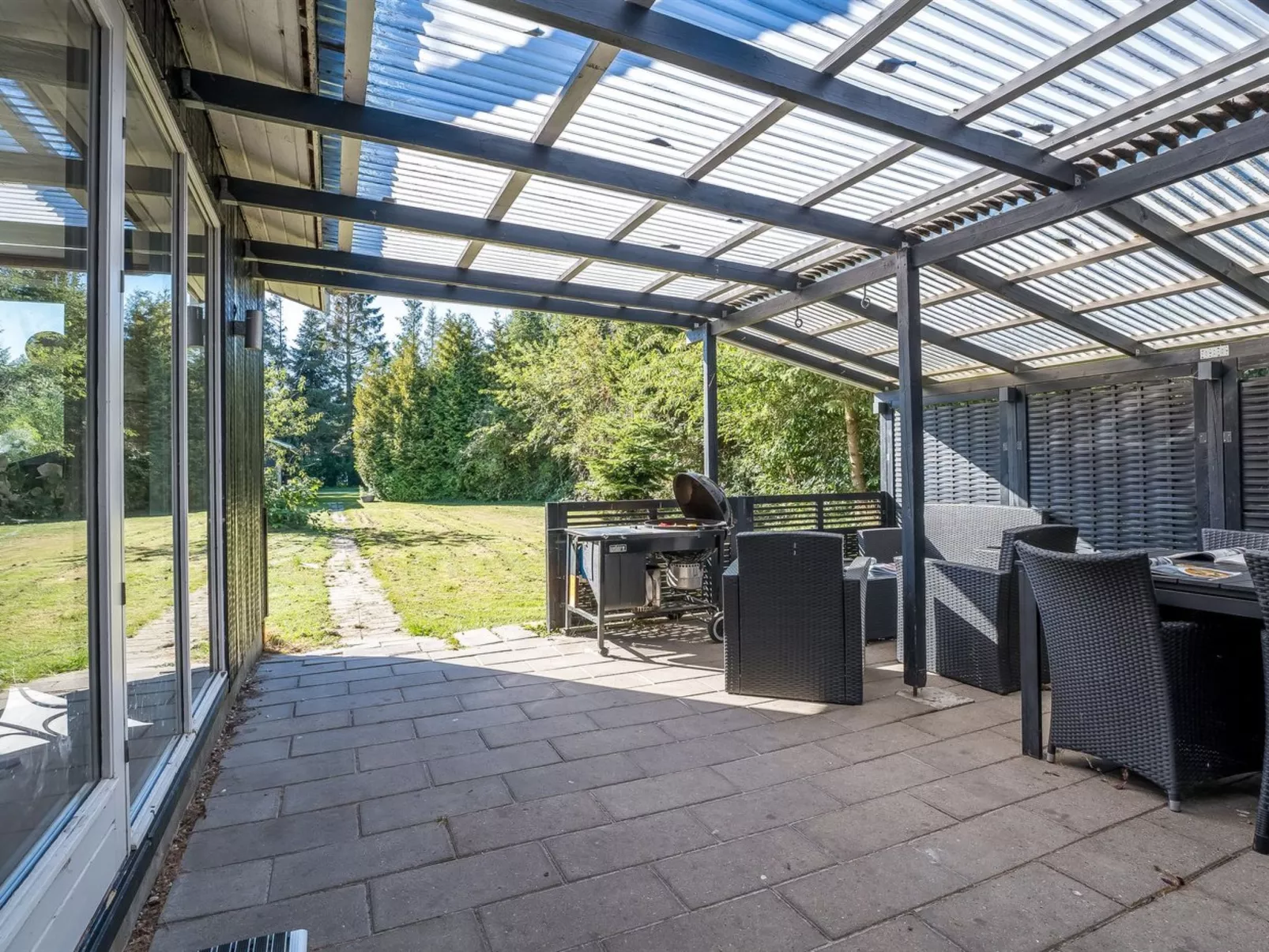 "Dali" - 200m from the sea - Buiten