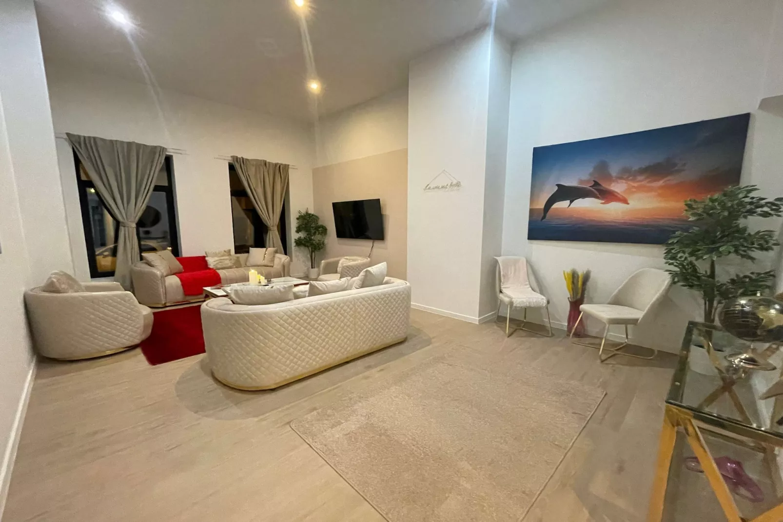 One Lux Stay Near Antwerp Central Grande Deluxe 3 bedroom suite - Woonkamer