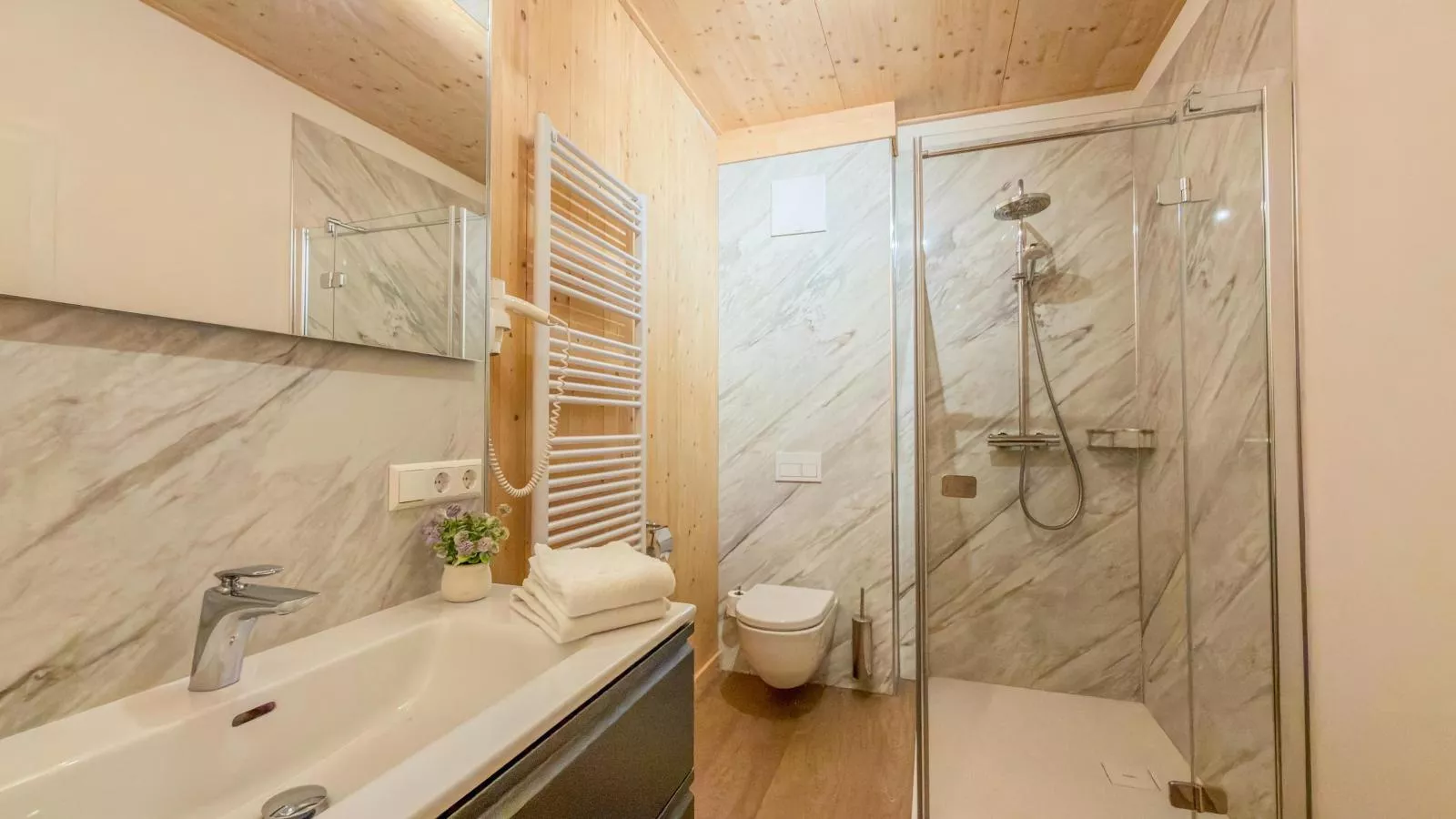 Reiteralm Top 35 - Badkamer