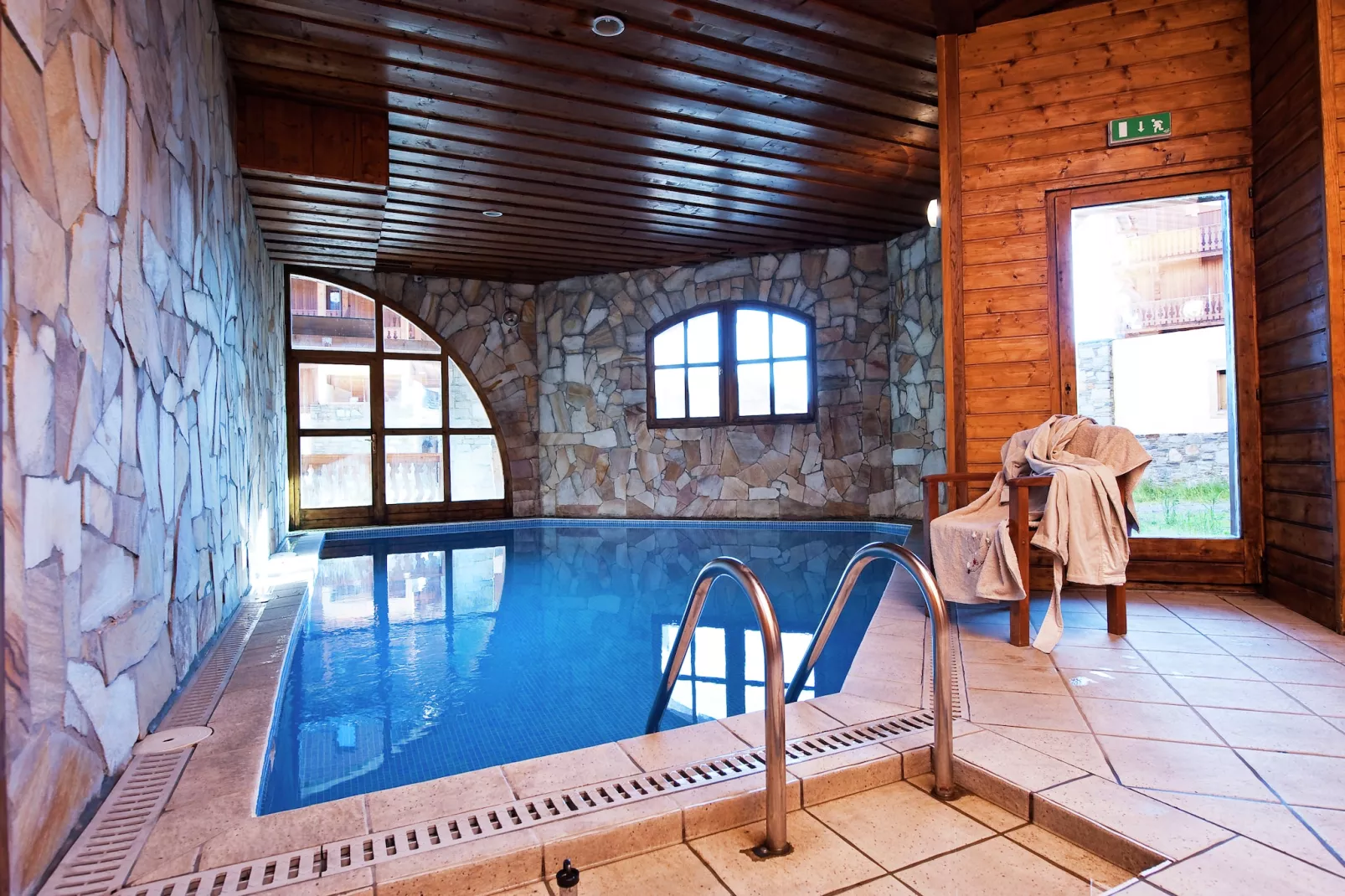Chalet Altitude Val Thorens 3 - Zwembad