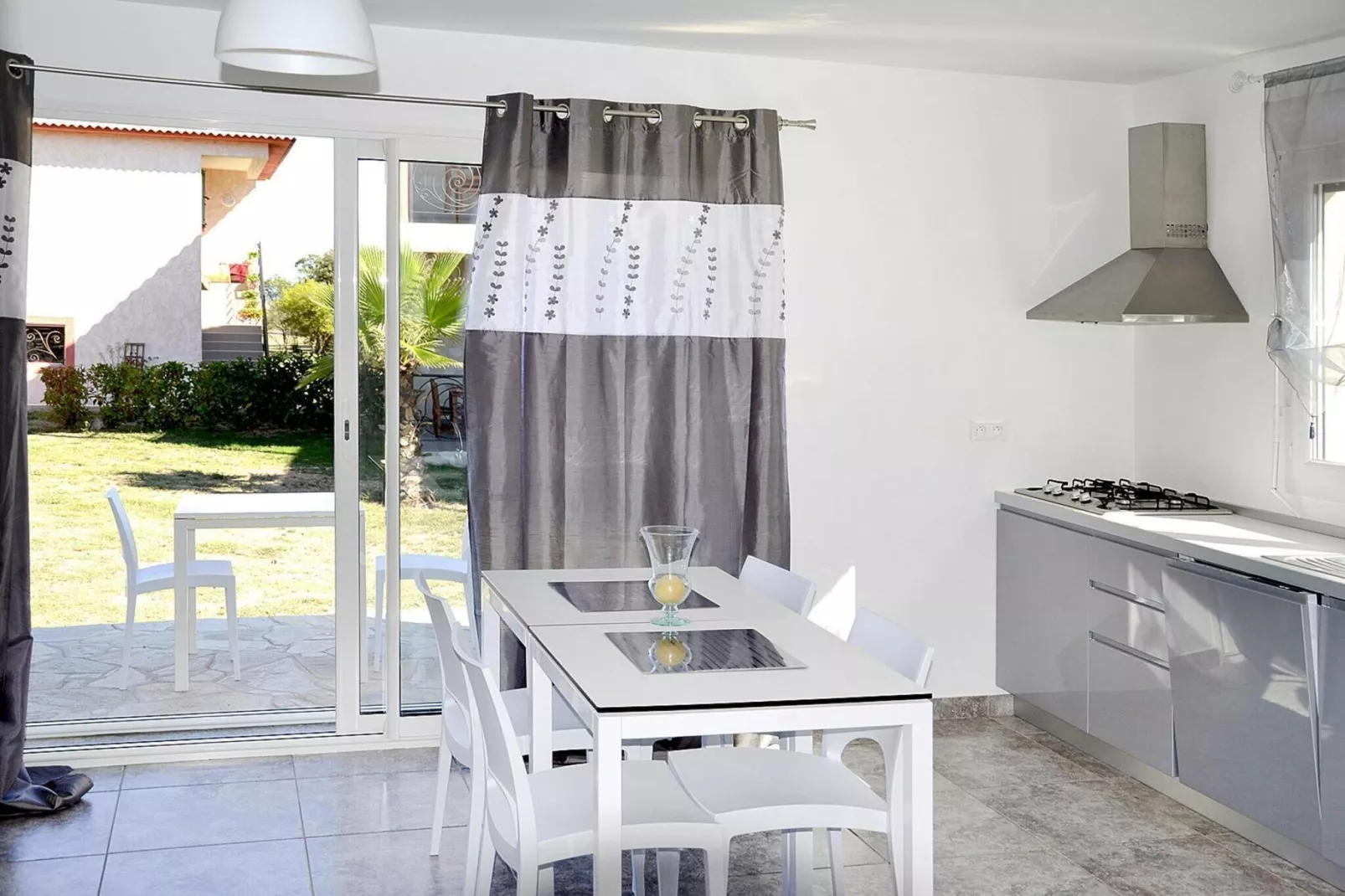 Residence Marea Resort Sainte Lucie-de-Moriani / Apt de luxe 2pc4/Bilocale/4 - Eetkamer