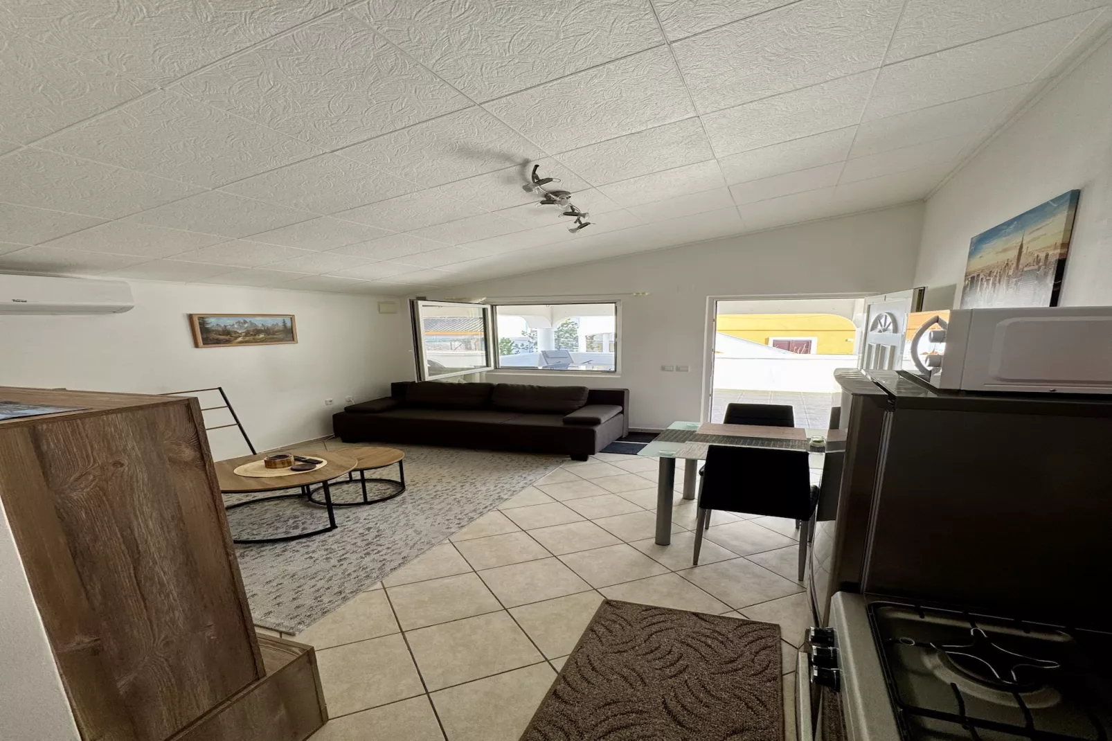 Apartment Sany 1 with jacuzzi - Woonkamer