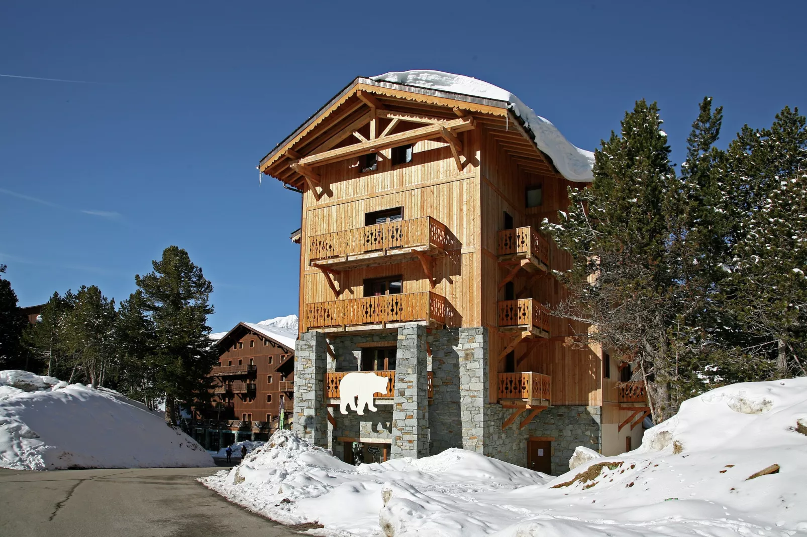 Chalet de L'Ours 3 - Buitenkant zomer